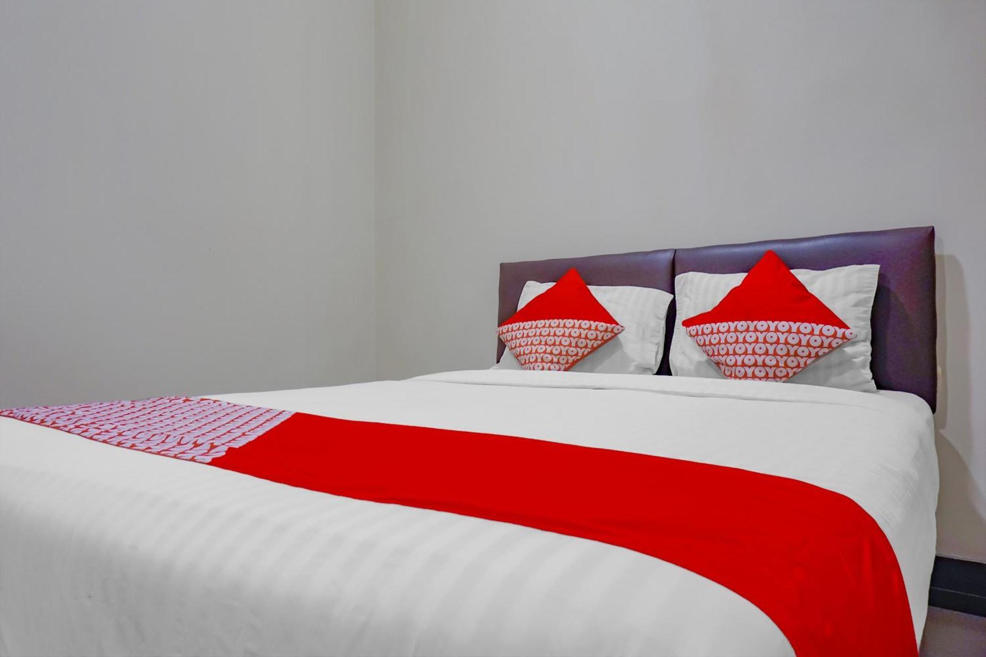 Oyo 117 Blueberry Homestay Jacarta Exterior foto